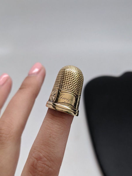 Antique Gold Thimble